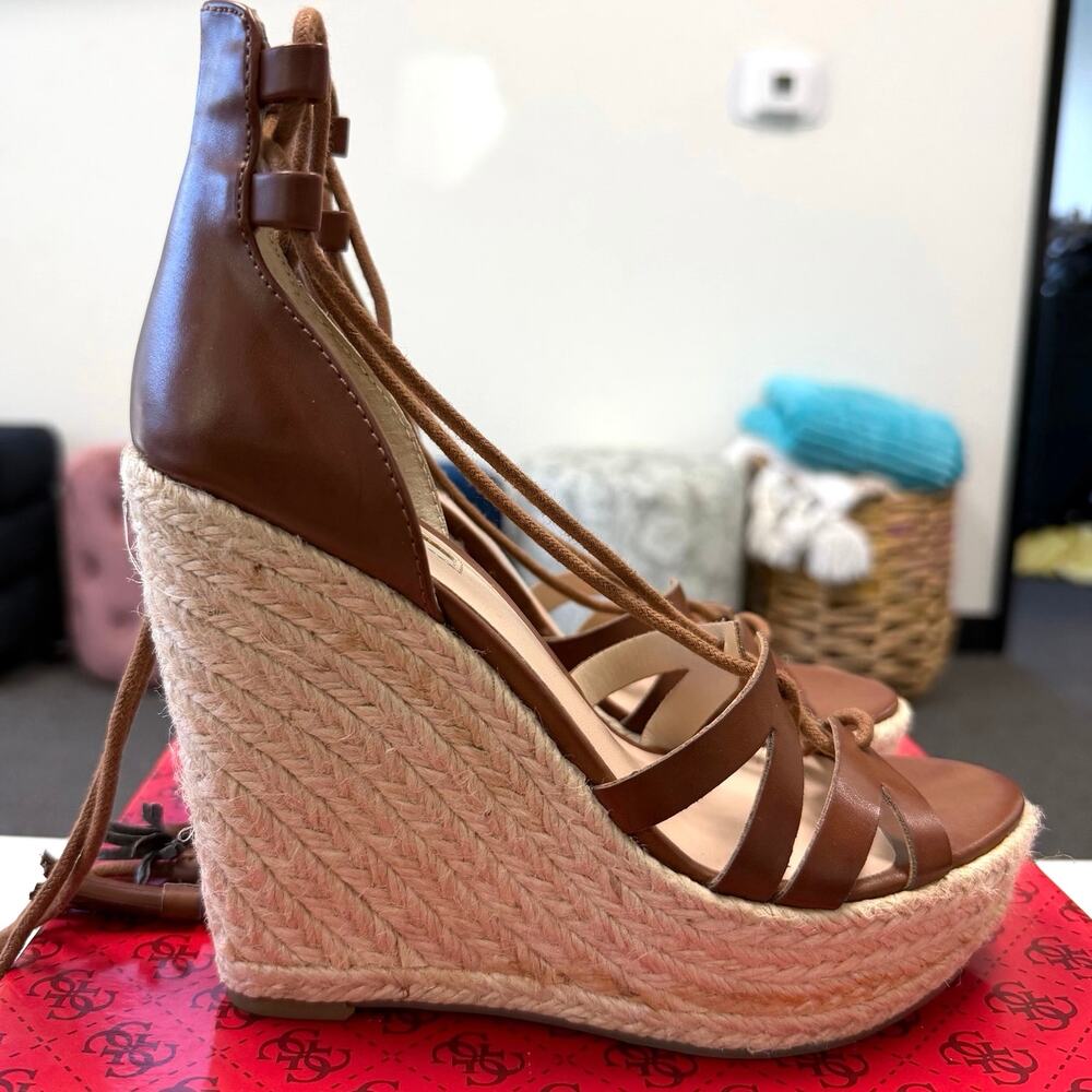 GUESS Dollina Platform Wedge Espadrilles Brown Leather Strappy Zip Heels Size 6